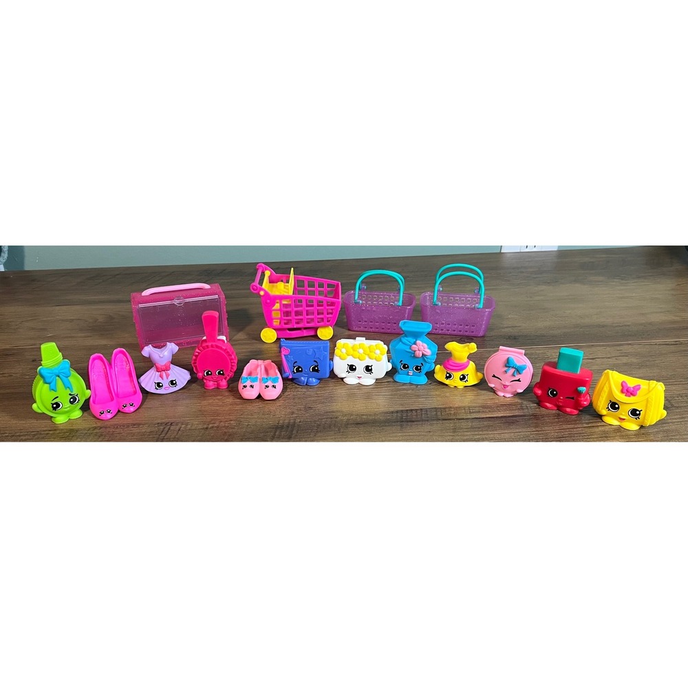 Shopkins Fashion Spree Lot Figures Shopping Cart Baskets Pink Purple Yellow 16pc